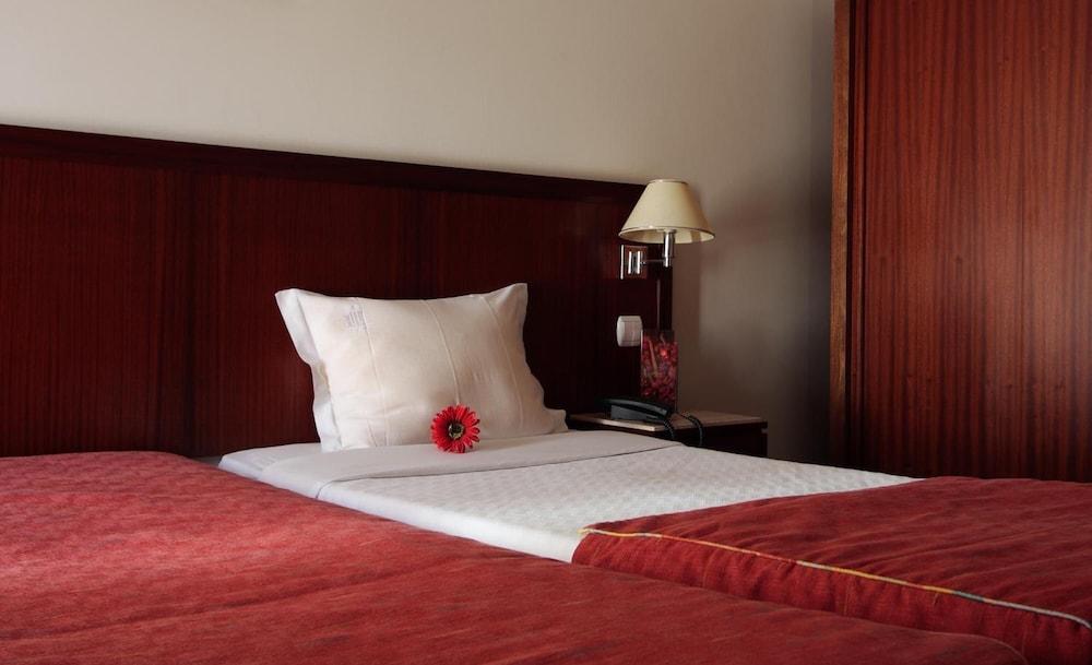 Galeria Suite Hotel Aveiro Dış mekan fotoğraf